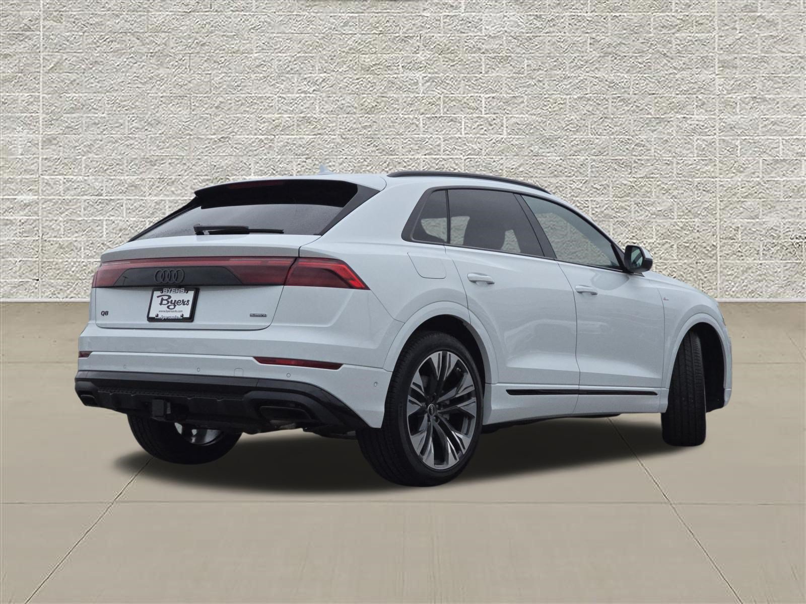 New 2027 Audi Q8 Premium Plus AWD/4WD image 7