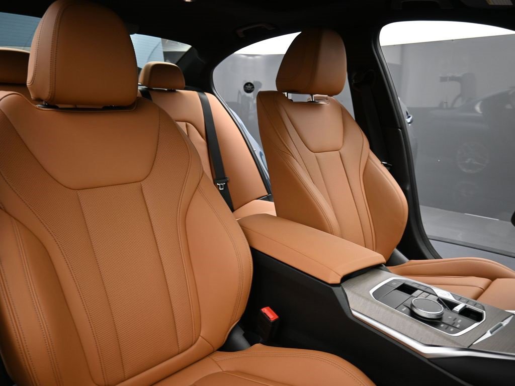 Used 2025 BMW 330i xDrive Sedan image 23