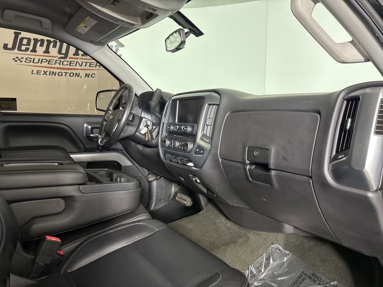 Used 2015 Chevrolet Silverado 1500 LT w/ All Star Edition AWD/4WD image 29