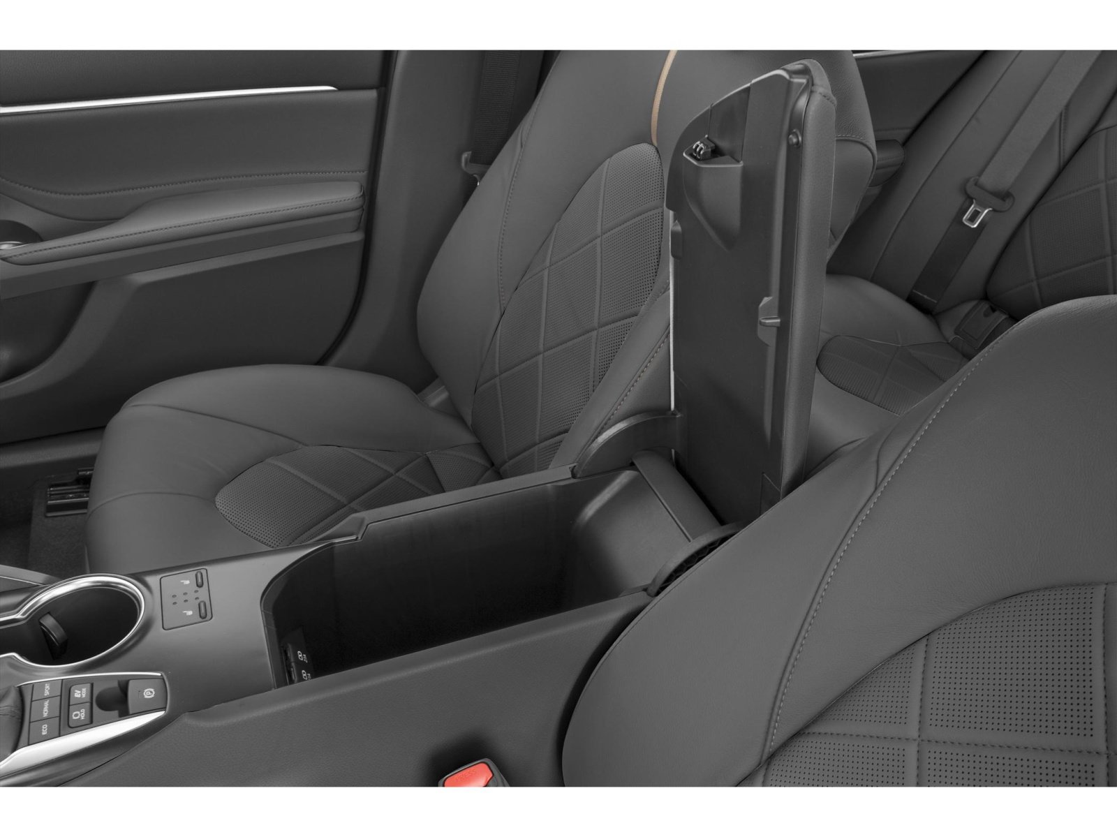 Used 2020 Toyota Camry XLE w/ Sunroof Package FWD image 12
