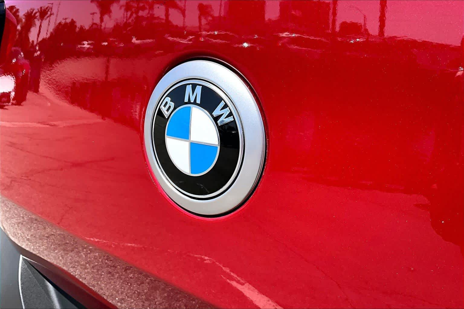 Used 2025 BMW X2 xDrive28i w/ Premium Package AWD/4WD image 29