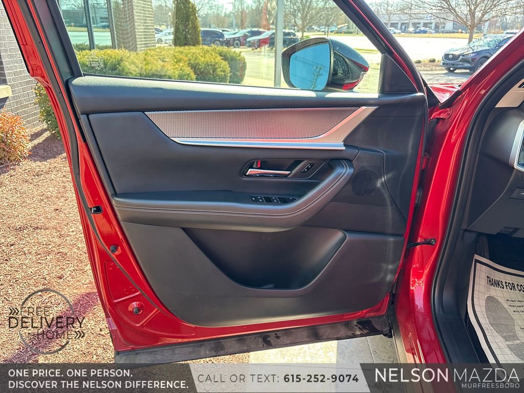 Certified 2025 MAZDA CX-70 3.3 Turbo w/ Preferred Package image 18