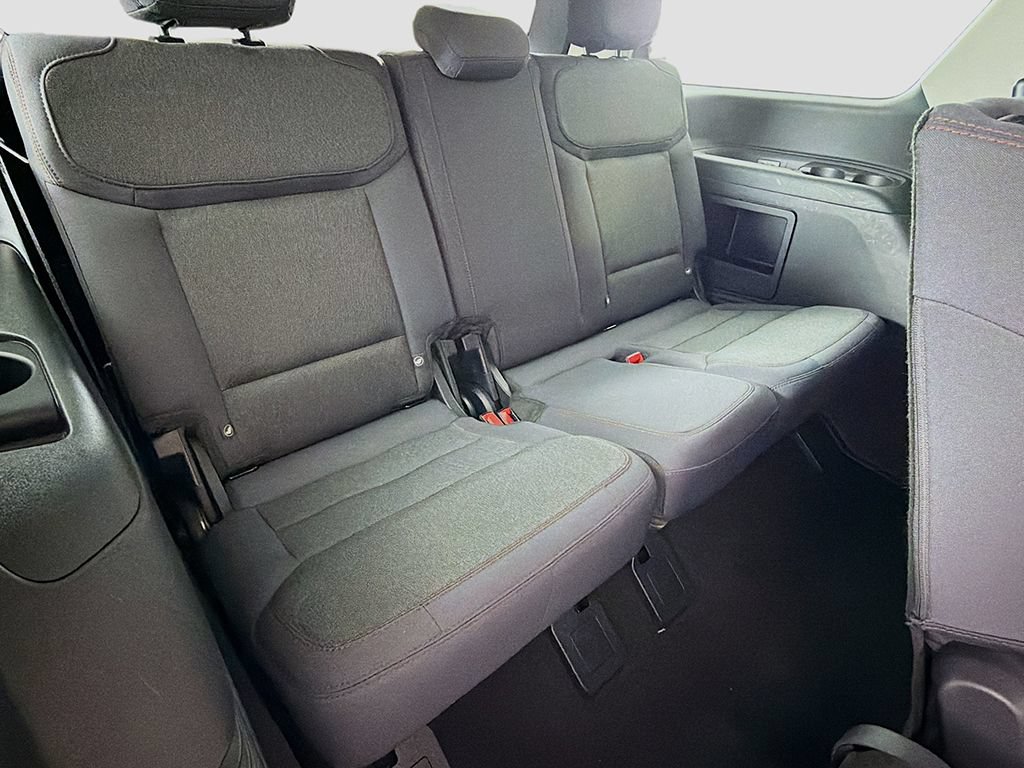 Used 2025 Ford Expedition Active AWD/4WD image 26