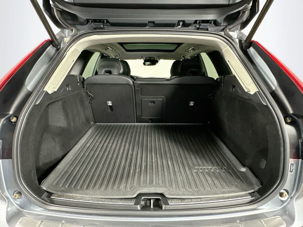 Used 2021 Volvo XC60 T5 Inscription w/ Protection Package Premier FWD image 20