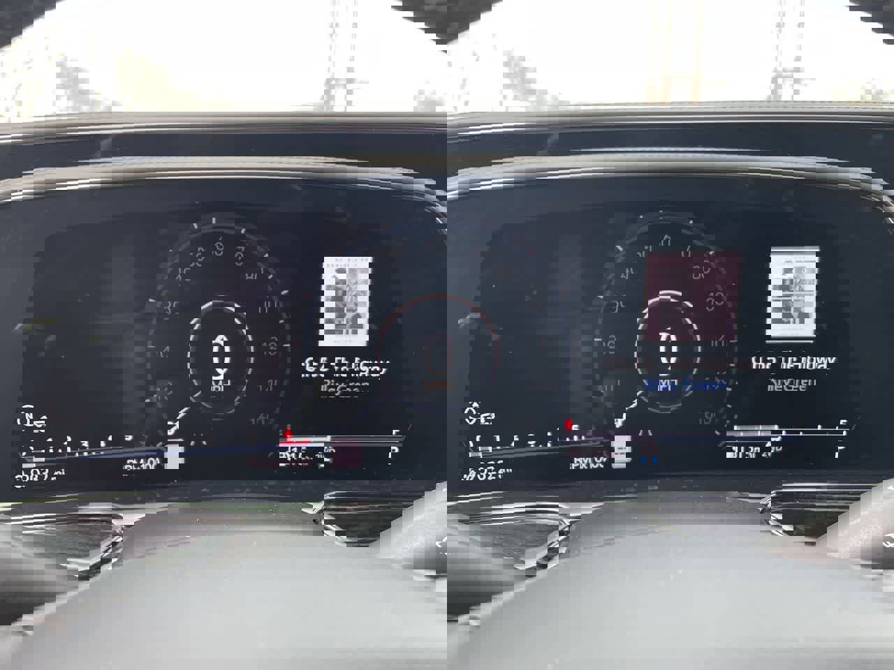 Used 2022 Cadillac Escalade Sport w/ Touring Package image 35