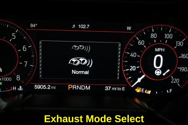 Used 2022 Ford Mustang Shelby GT500 w/ Carbon Fiber Track Pack RWD image 34