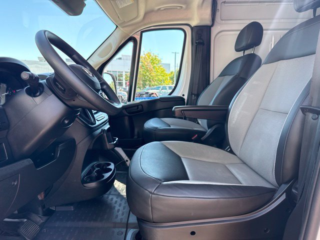 Used 2026 RAM ProMaster 2500 w/ Convenience Group FWD image 23