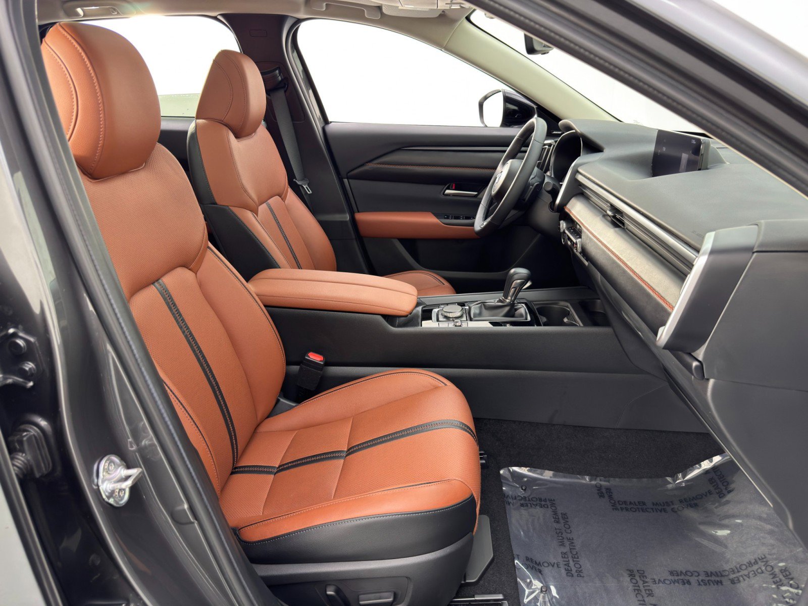 Used 2024 MAZDA CX-50 AWD 2.5 Turbo w/ Premium Pkg image 14