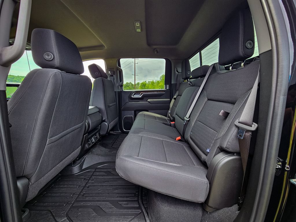 New 2026 GMC Sierra 2500 SLE w/ SLE Value Package; AWD/4WD image 32