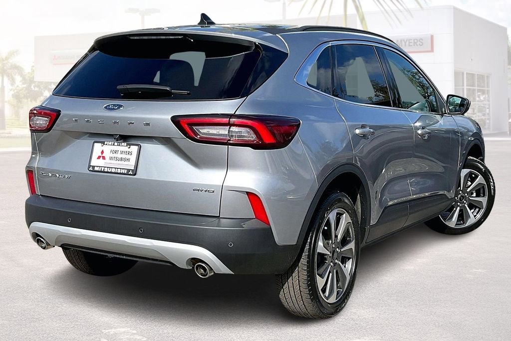 Used 2024 Ford Escape Platinum AWD/4WD image 33