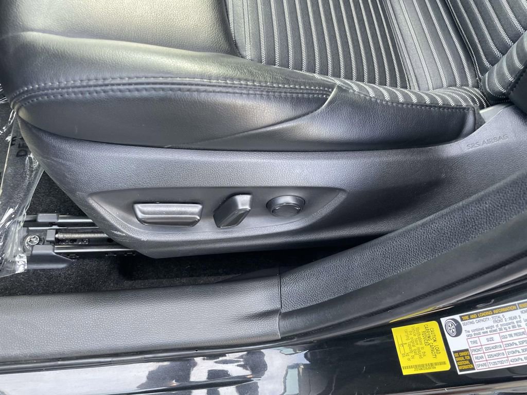 Used 2022 Toyota Corolla XSE image 29