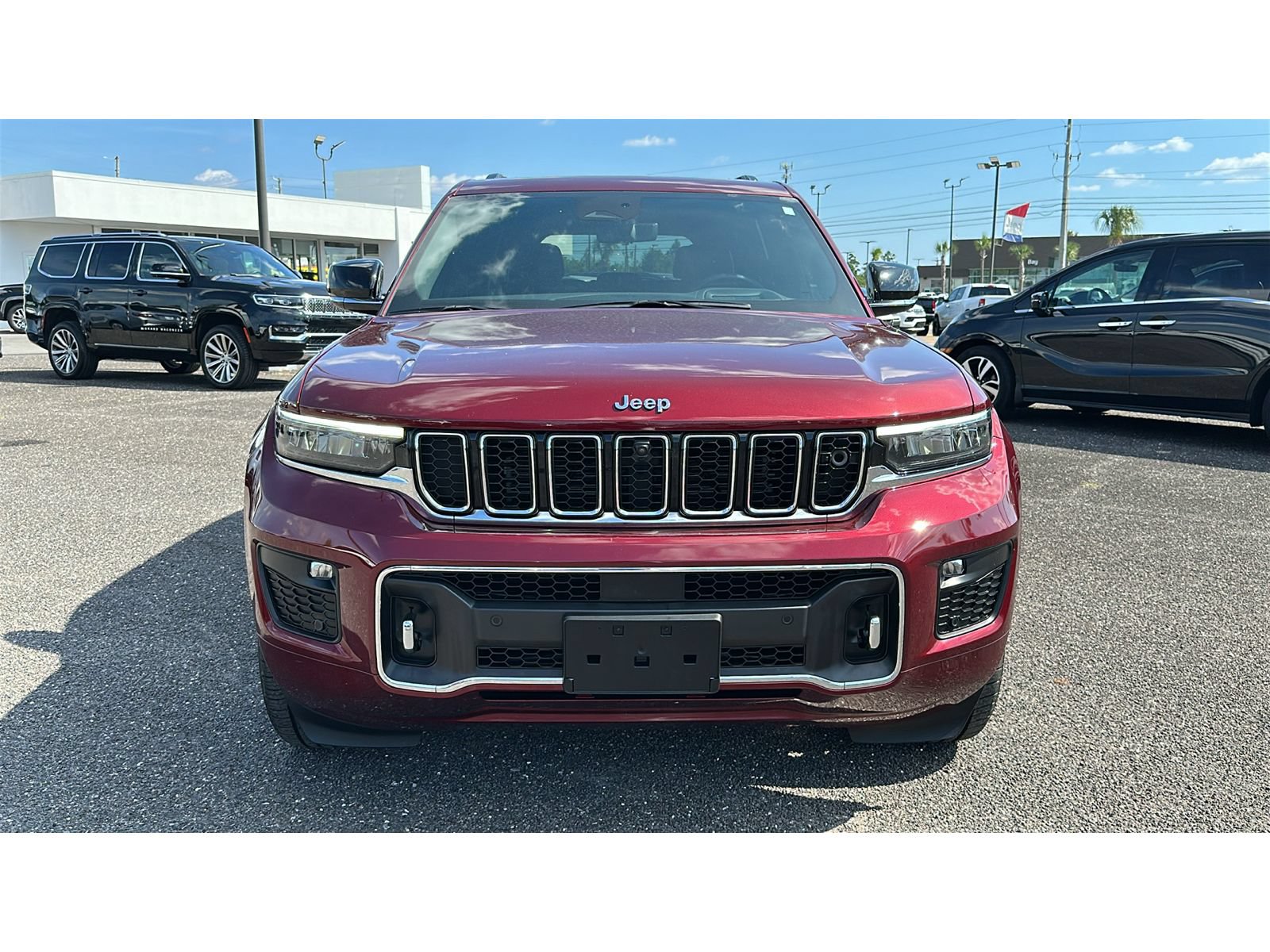 Used 2023 Jeep Grand Cherokee Overland w/ Adv Protech Group III RWD image 9