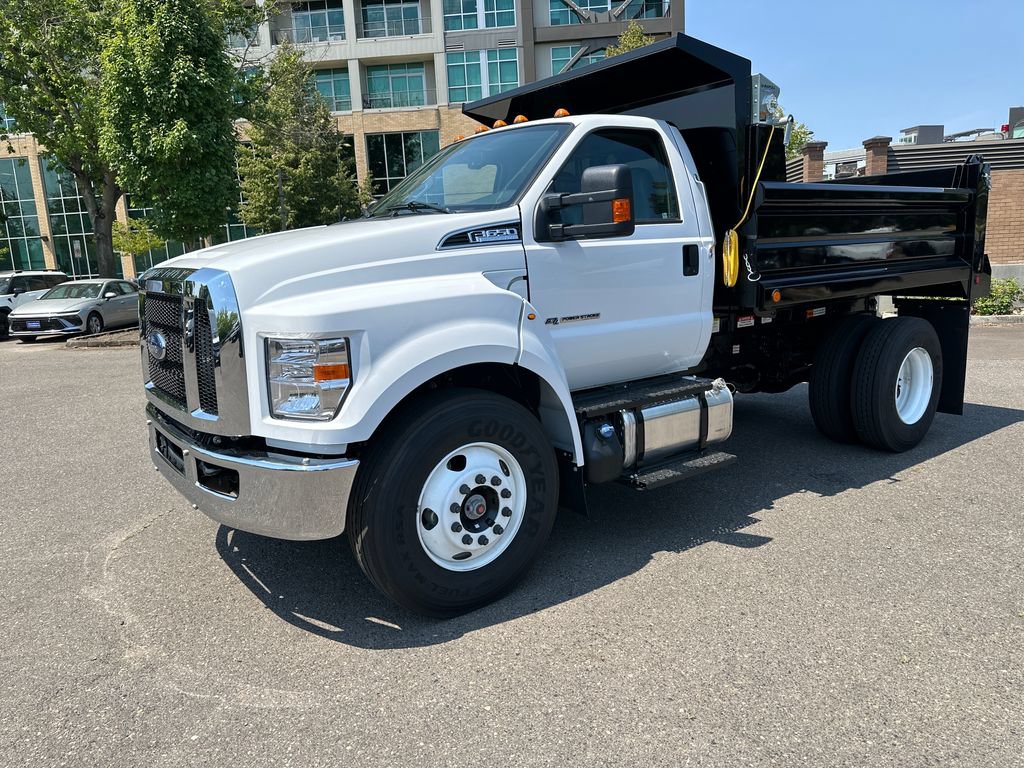 New 2027 Ford F650 2WD Regular Cab Super Duty image 2