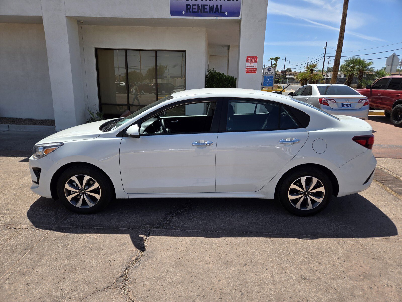 Used 2022 Kia Rio S w/ Technology Package image 2