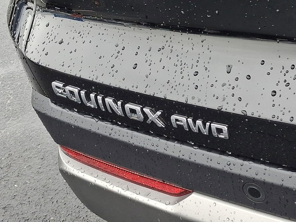 New 2026 Chevrolet Equinox LT w/ Convenience Package II image 11