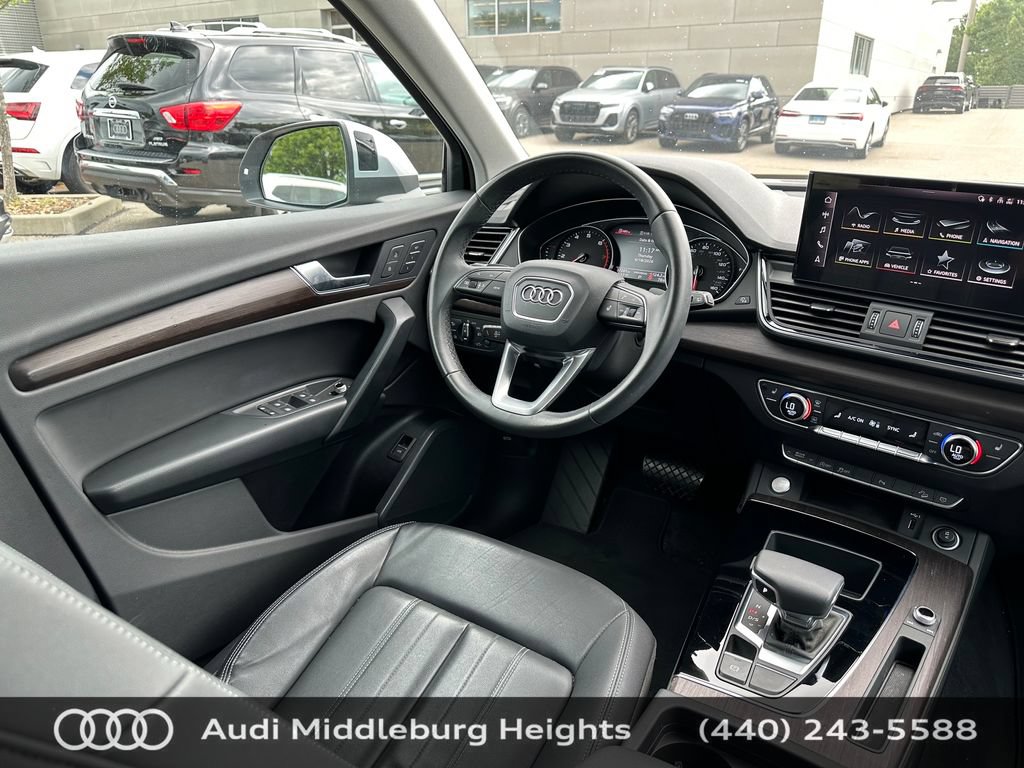 Certified 2023 Audi Q5 2.0T Premium w/ Convenience Package AWD/4WD image 28