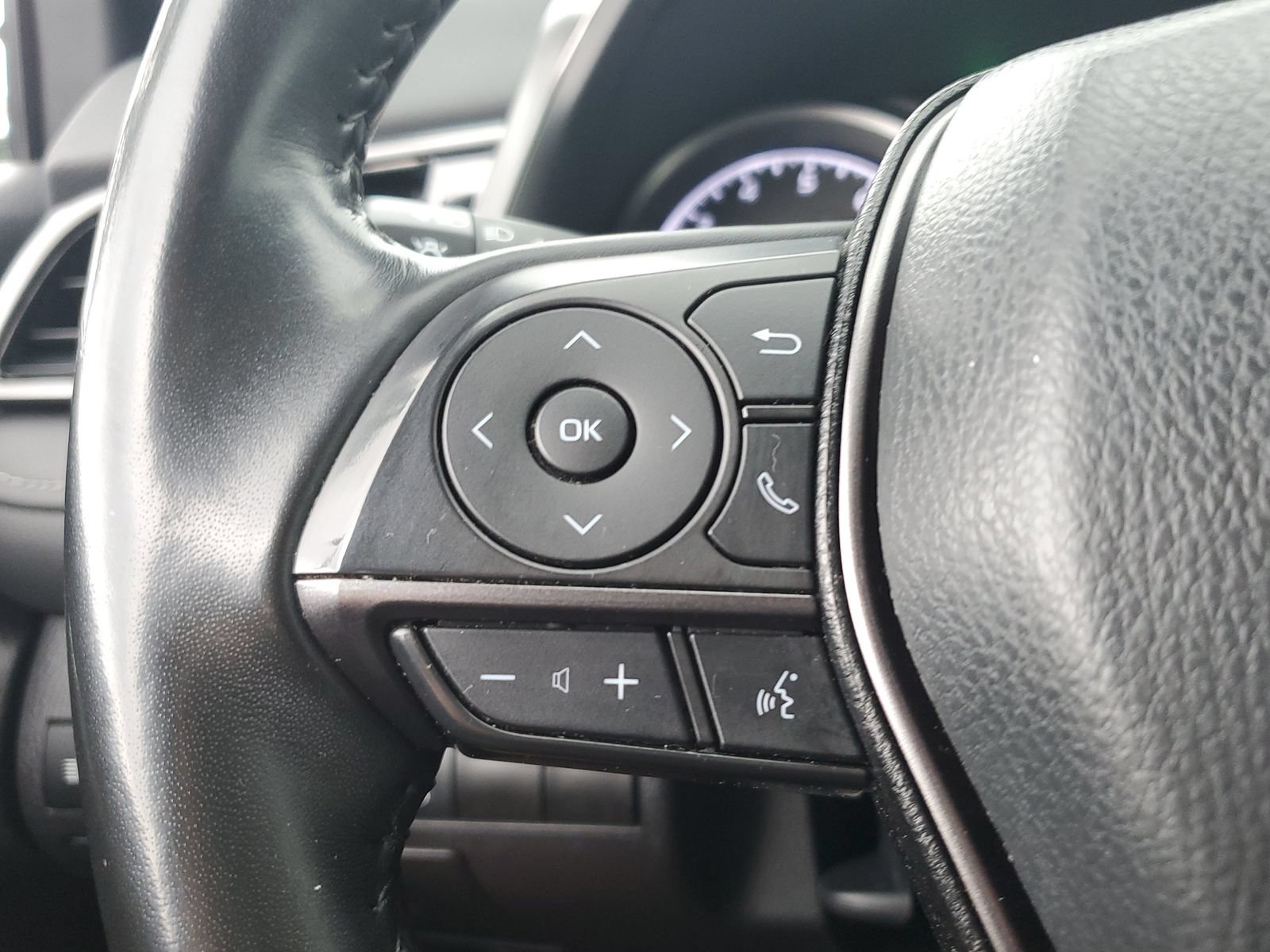 Certified 2024 Toyota Camry SE FWD image 21