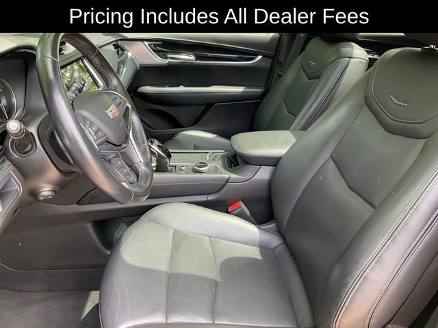 Used 2023 Cadillac XT5 Premium Luxury FWD image 5