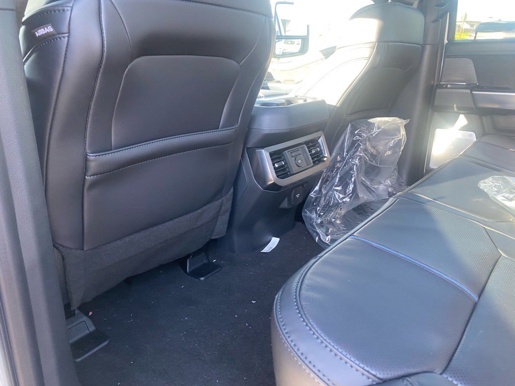 New 2025 Ford F250 Platinum image 16