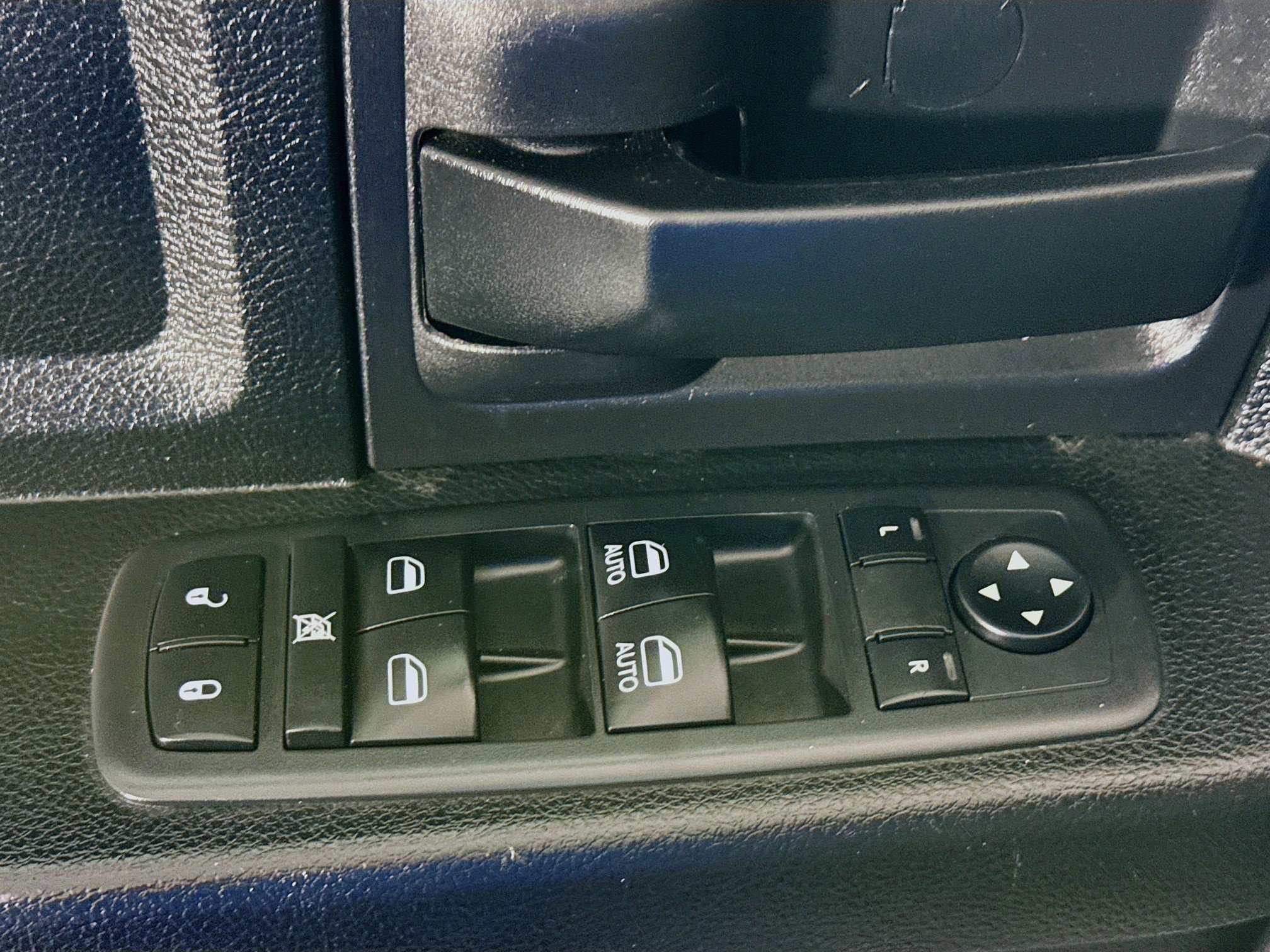 Used 2018 RAM 1500 Tradesman w/ Popular Equipment Group AWD/4WD image 23