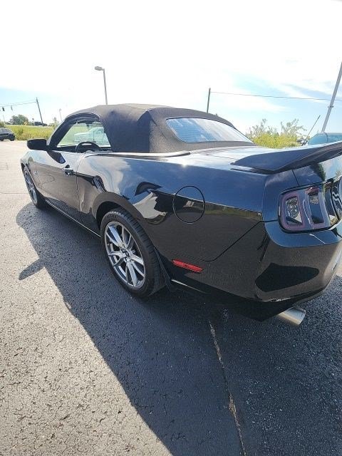 Used 2014 Ford Mustang GT Premium w/ Electronics Package RWD image 14