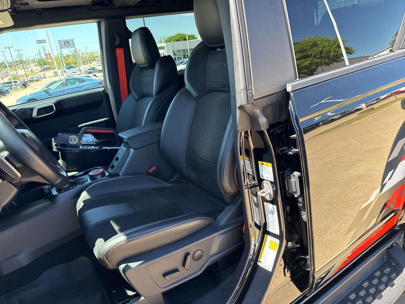 Used 2025 Ford Bronco Raptor image 12