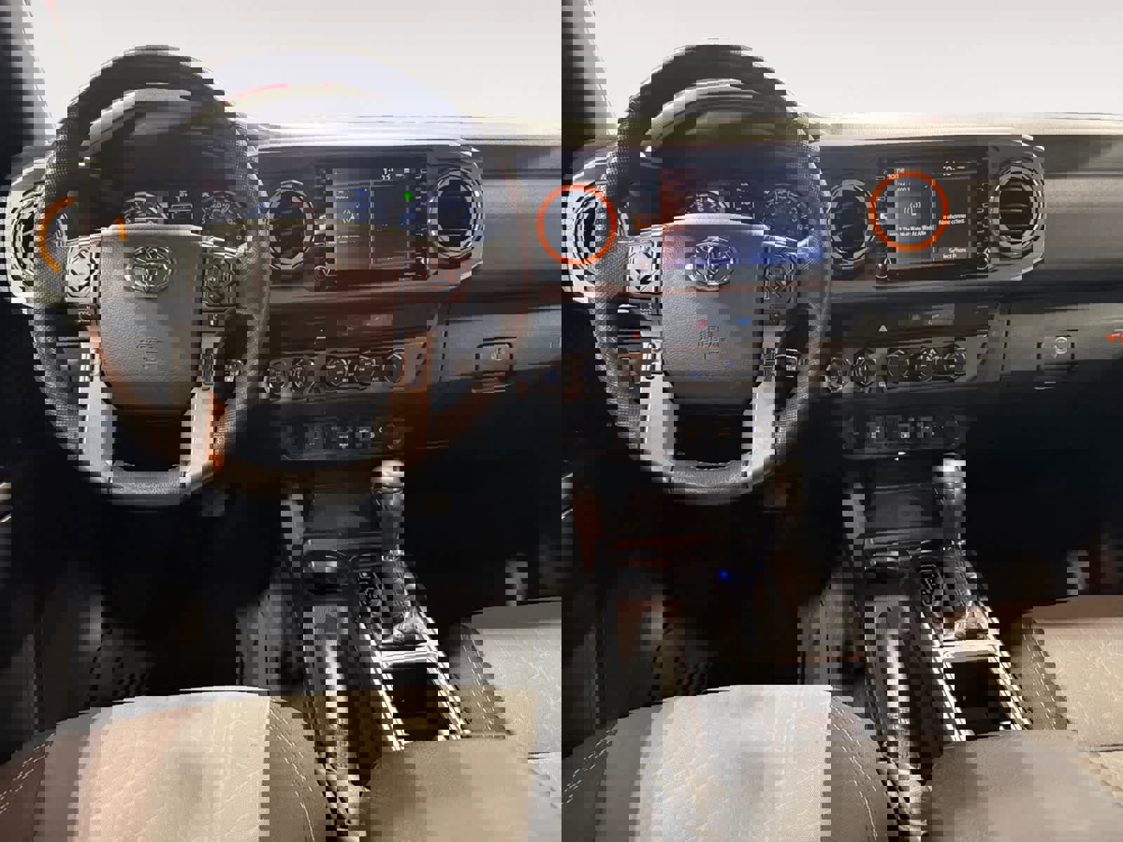 Used 2021 Toyota Tacoma TRD Sport image 11