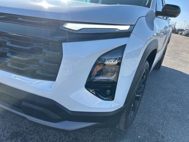 New 2026 Chevrolet Equinox LT w/ Midnight Edition FWD image 9