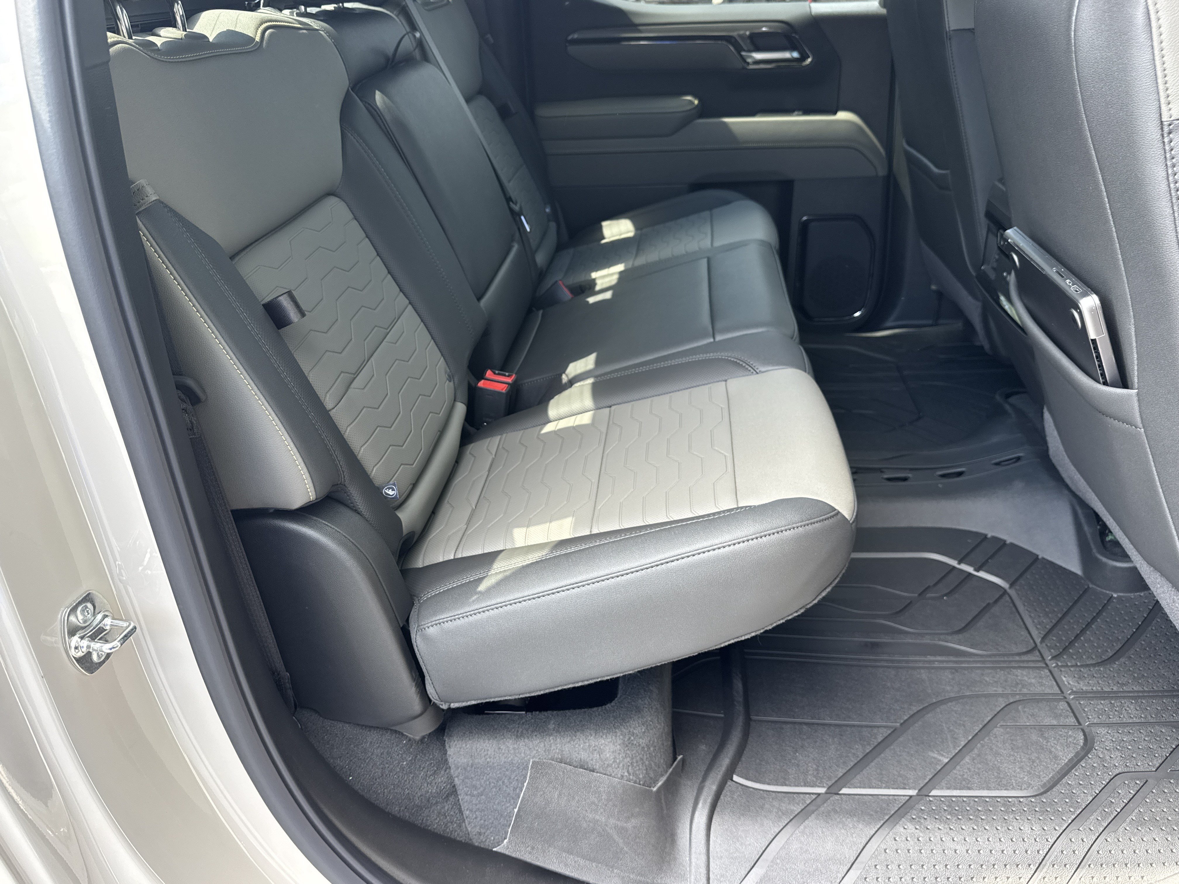 New 2026 Chevrolet Silverado 1500 ZR2 w/ LPO, Dark Essentials Package AWD/4WD image 16