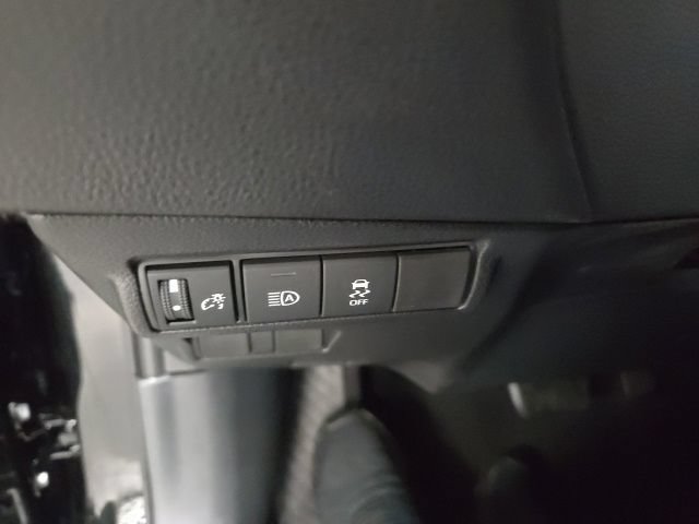 New 2026 Toyota Corolla Cross LE AWD/4WD image 28