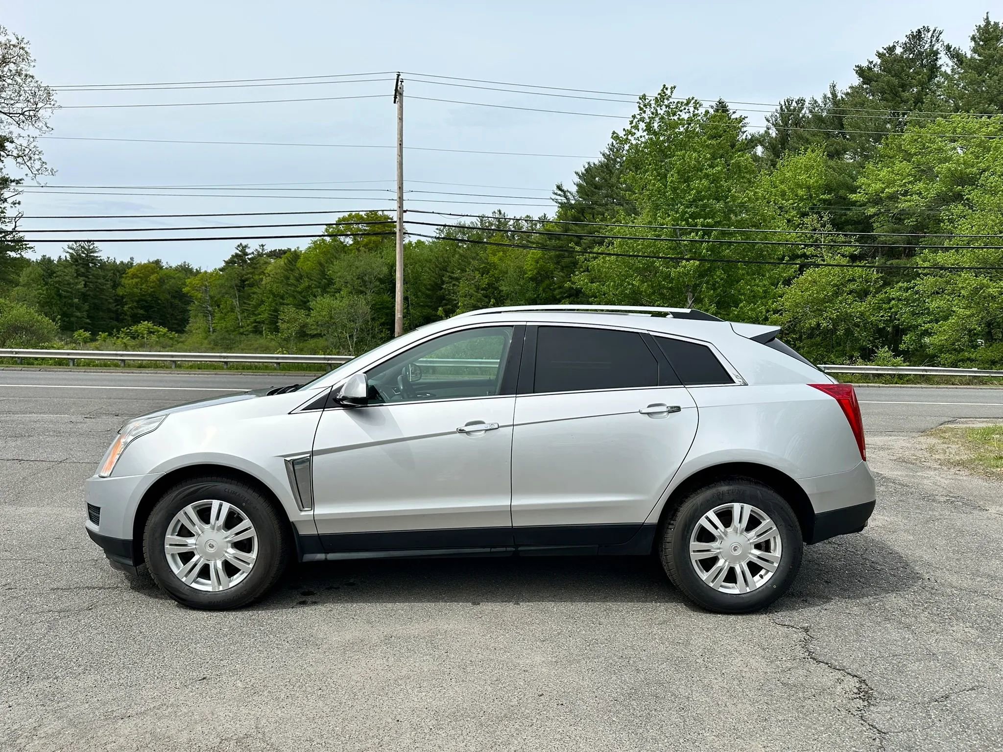 Used 2013 Cadillac SRX Luxury w/ Driver Awareness Package AWD/4WD image 5