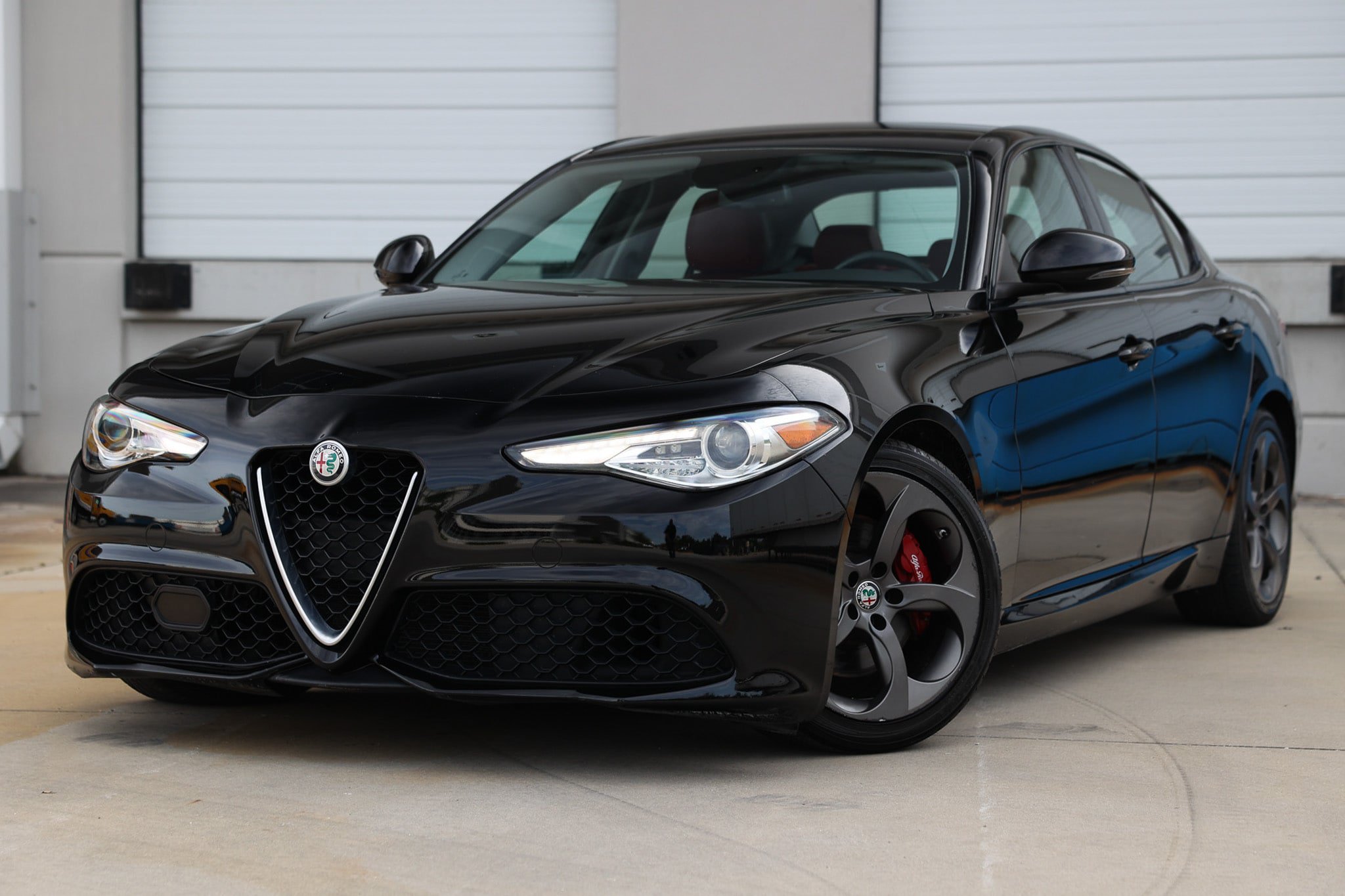 Used 2019 Alfa Romeo Giulia w/ Quick Order Package 22K Sport RWD image 1