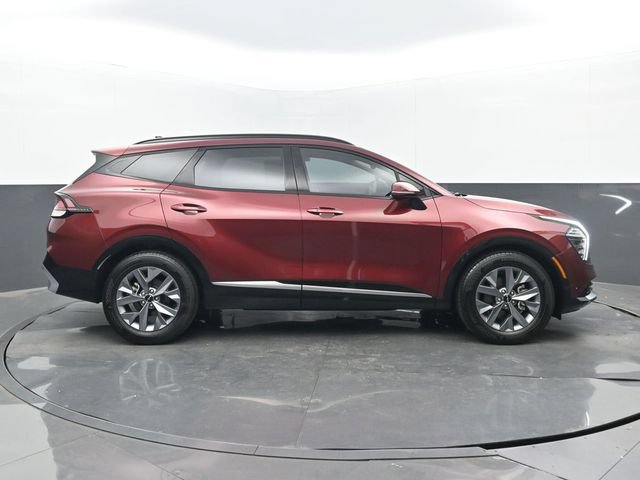 Used 2025 Kia Sportage SX FWD image 2