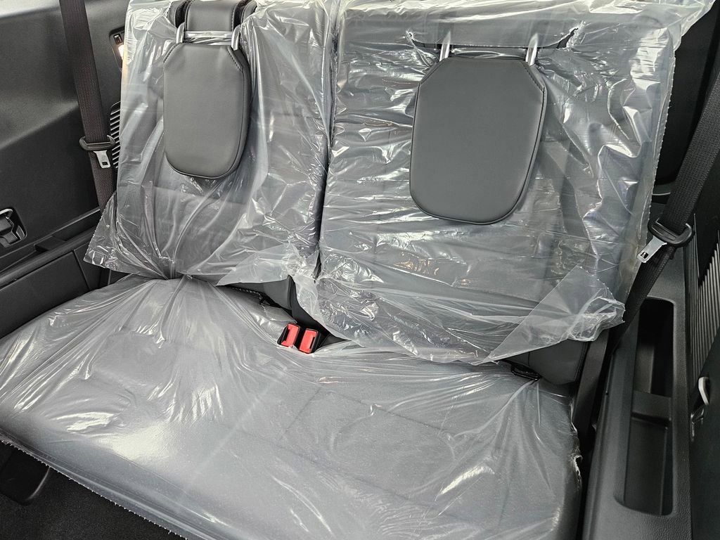 New 2026 Ford Explorer Active w/ Active Comfort Package image 24