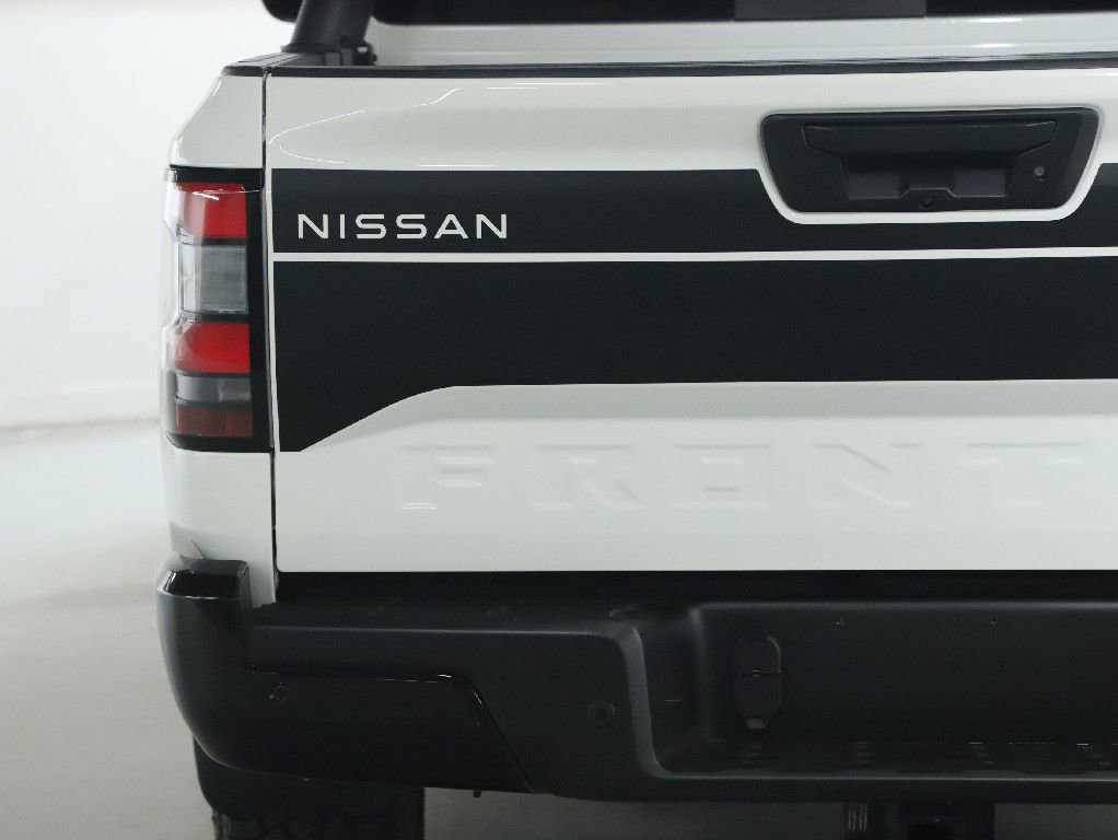 Certified 2024 Nissan Frontier SV w/ Hardbody Edition image 43