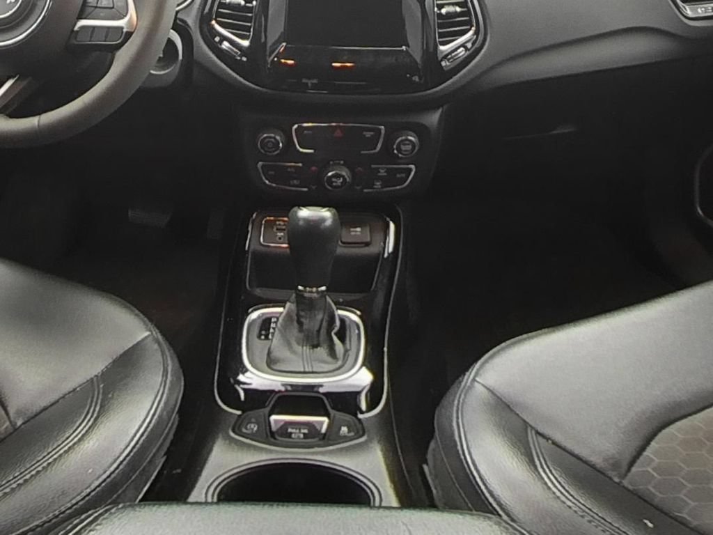 Used 2021 Jeep Compass Latitude FWD image 13