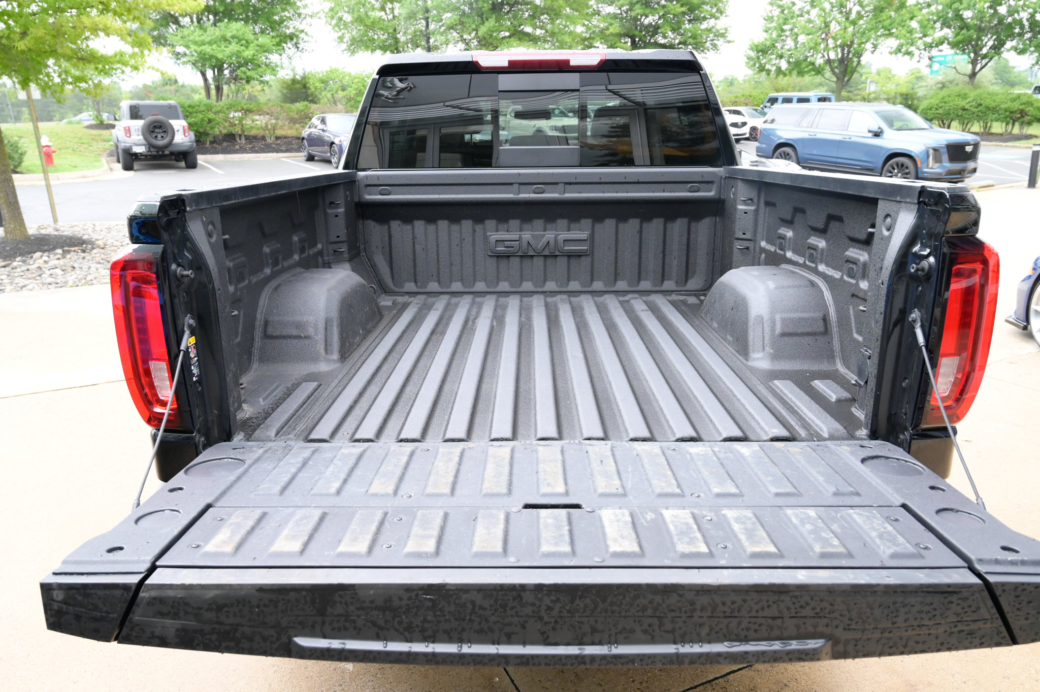 Used 2026 GMC Sierra 1500 AT4 w/ AT4 Preferred Package AWD/4WD image 43