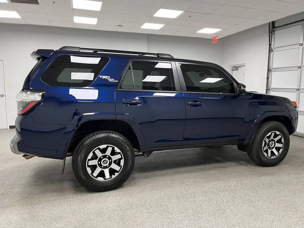 Used 2024 Toyota 4Runner TRD Off-Road Premium w/ Moonroof Package AWD/4WD image 11