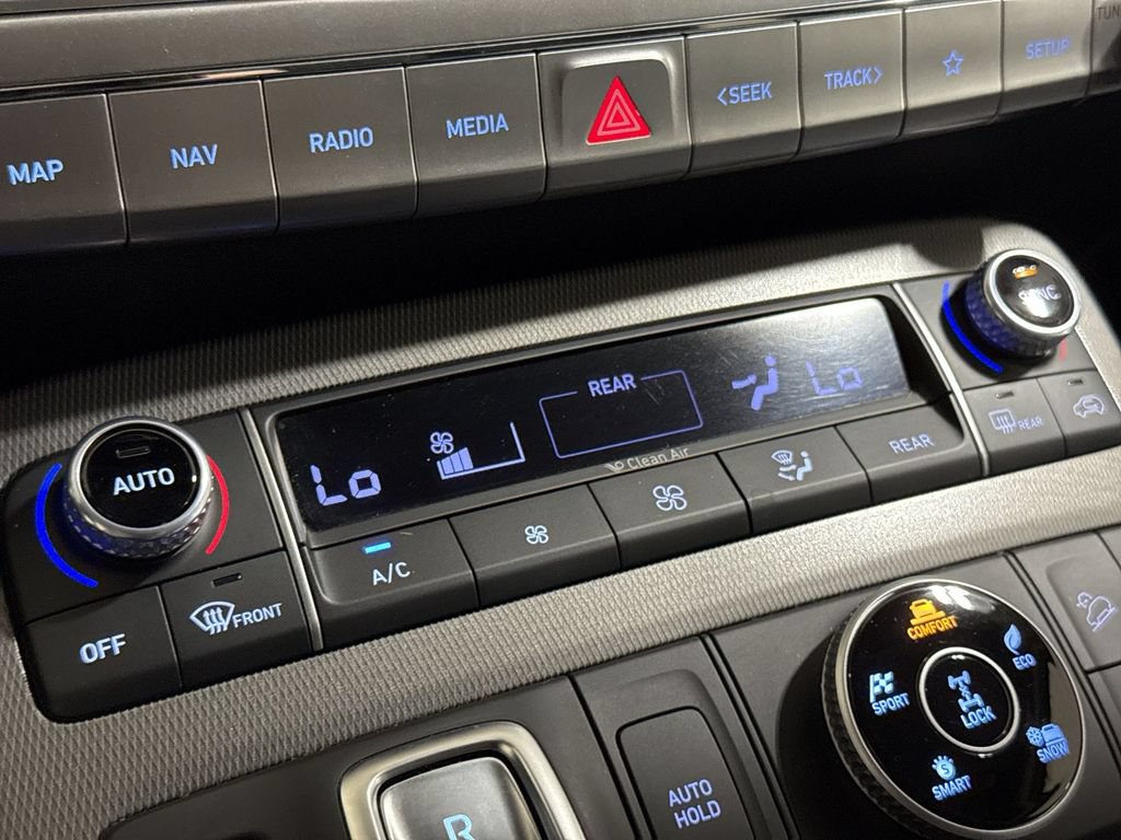 Used 2021 Hyundai Palisade SEL w/ Premium Package AWD/4WD image 17