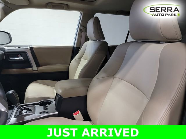 Used 2020 Toyota 4Runner SR5 Premium w/ Moonroof Package AWD/4WD image 13