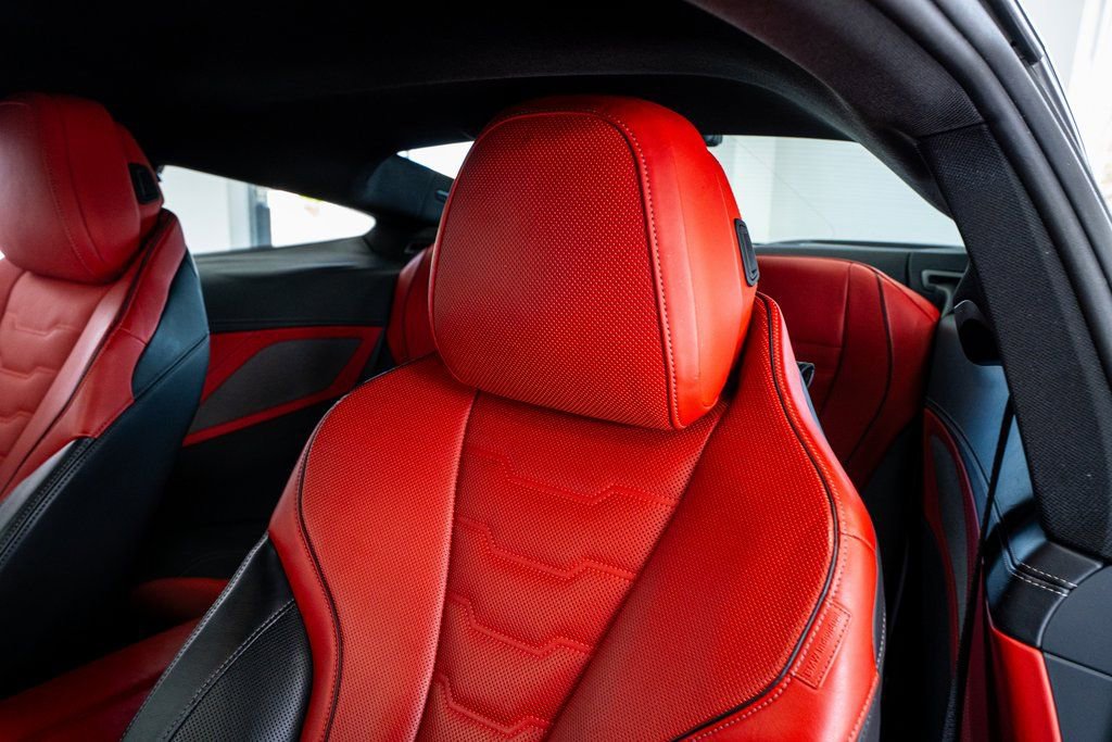 Used 2025 BMW 840i Coupe w/ M Sport Professional Package image 40