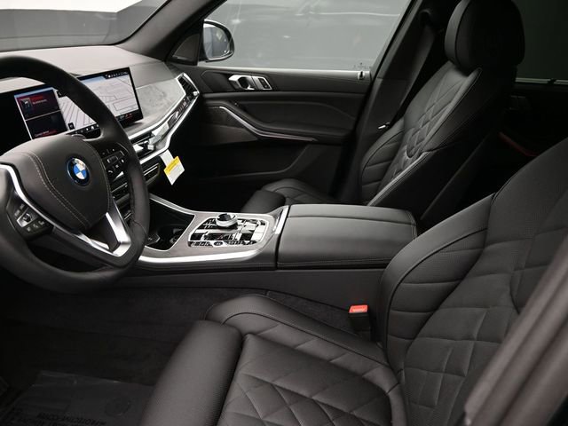 New 2026 BMW X5 xDrive50e w/ Executive Package AWD/4WD image 18