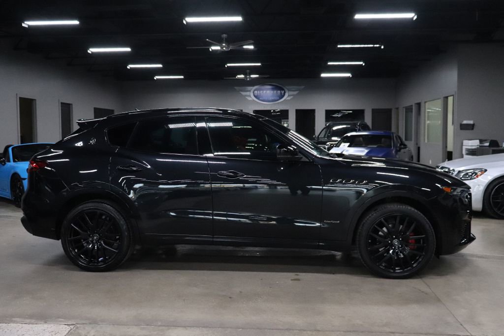 Used 2020 Maserati Levante GranSport image 6