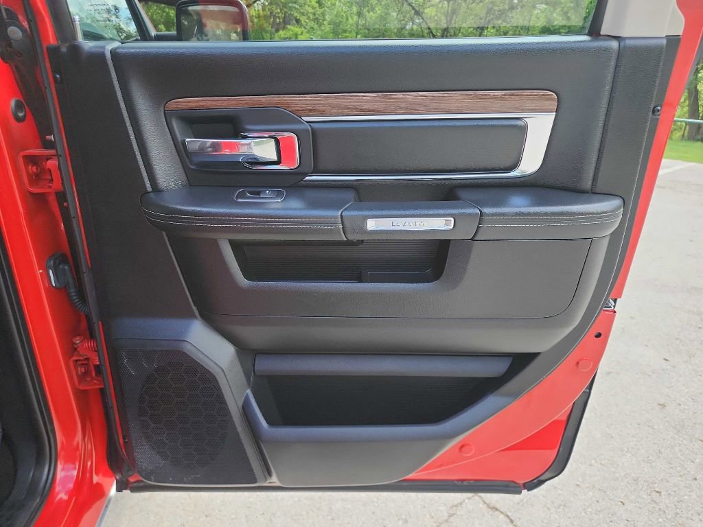 Used 2014 RAM 1500 Laramie image 37