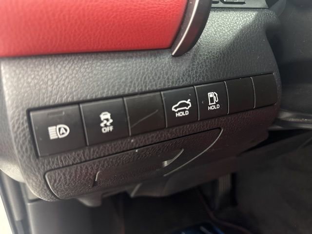 Used 2019 Toyota Camry XSE FWD image 11