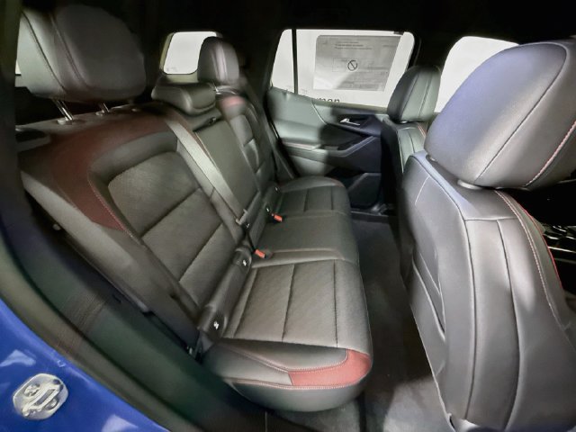New 2027 Chevrolet Equinox RS w/ Convenience Package III AWD/4WD image 27