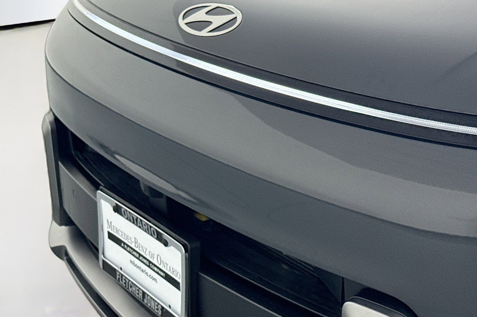 Used 2025 Hyundai Kona Limited image 13