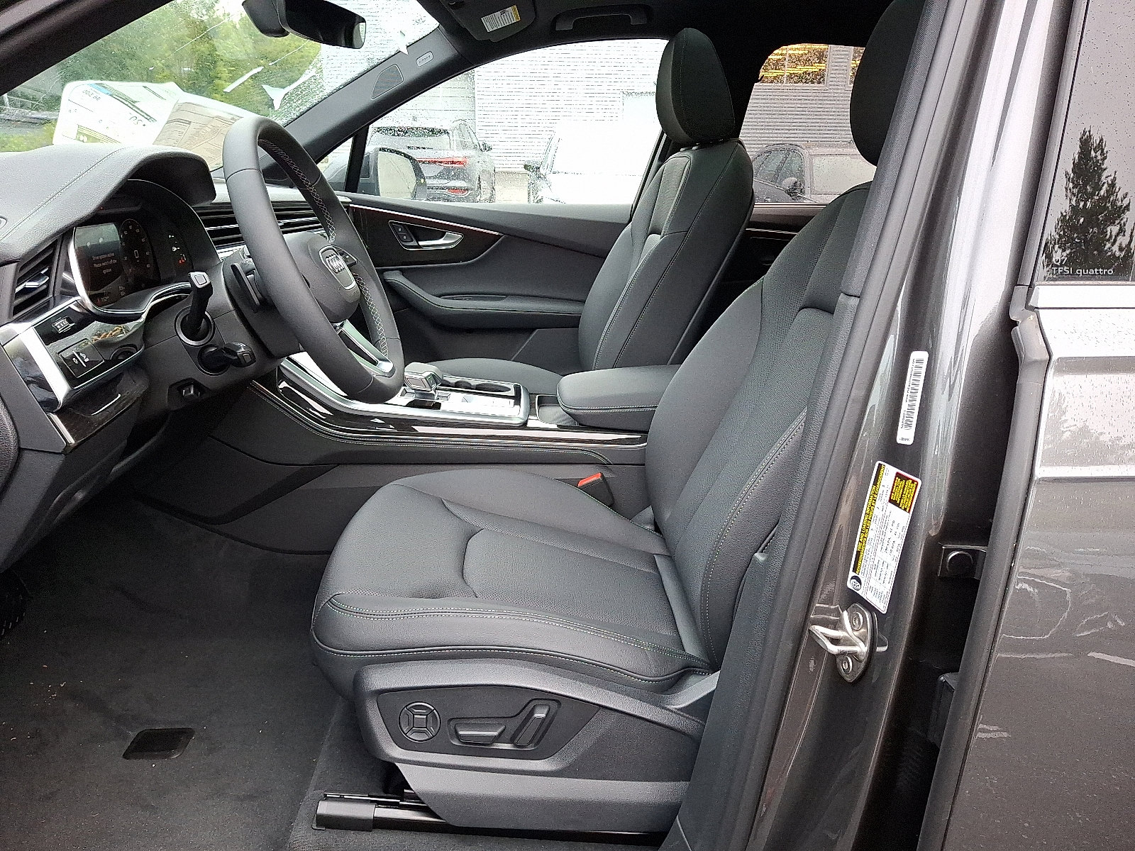 New 2025 Audi Q7 3.0T Premium Plus image 9