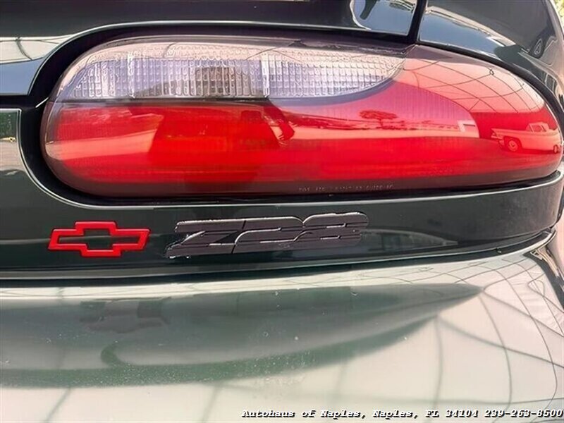 Used 1995 Chevrolet Camaro Z28 RWD image 21