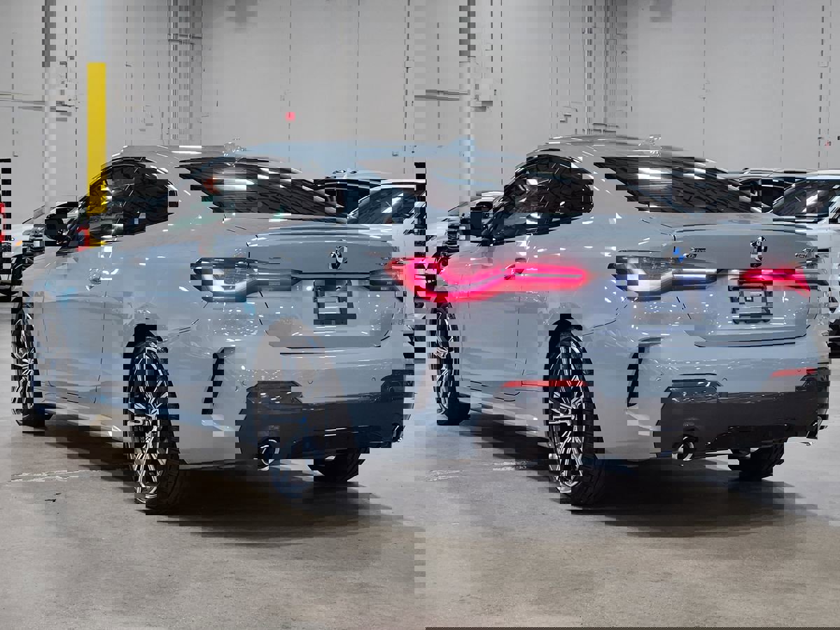 Used 2022 BMW 430i xDrive Coupe w/ M Sport Package image 11